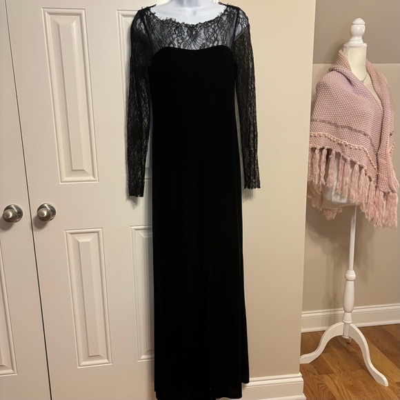 ABS Velvet Formal Dress - Picture 1 of 8
